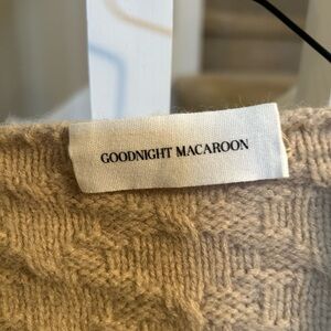 Like new wool sweater. Come with belt